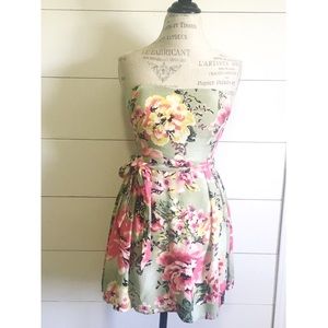 green floral strapless dress